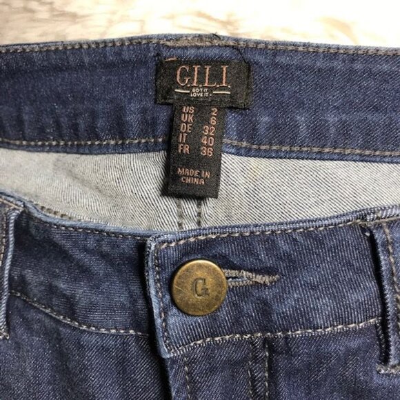 NWOT G.I.L.I. Mid Wash Side Slit Dropped Raw Edge Bootcut Stretch Jean - Picture 11 of 12